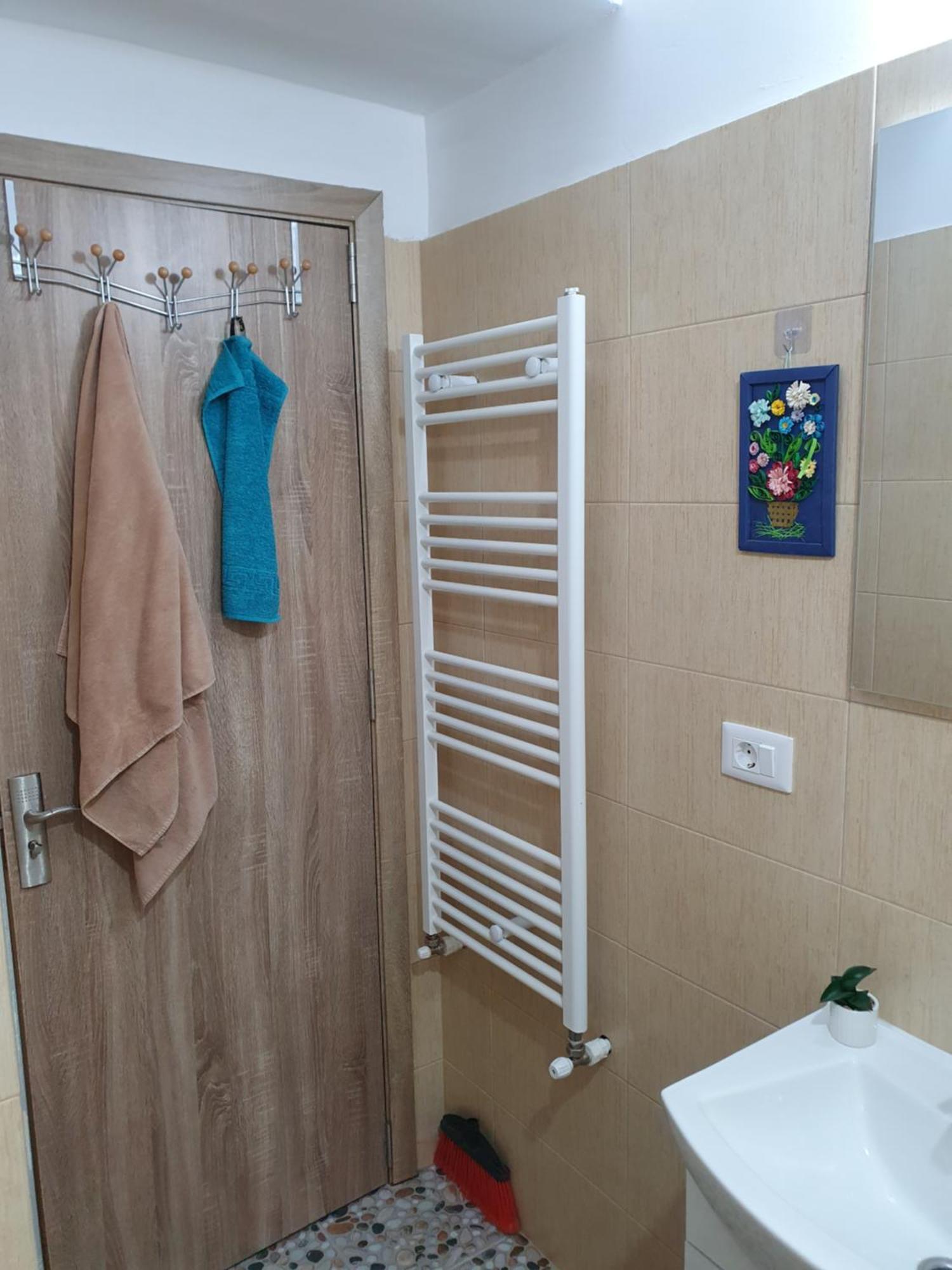 Apartament Castelul Bran Râmnicu Vâlcea Extérieur photo