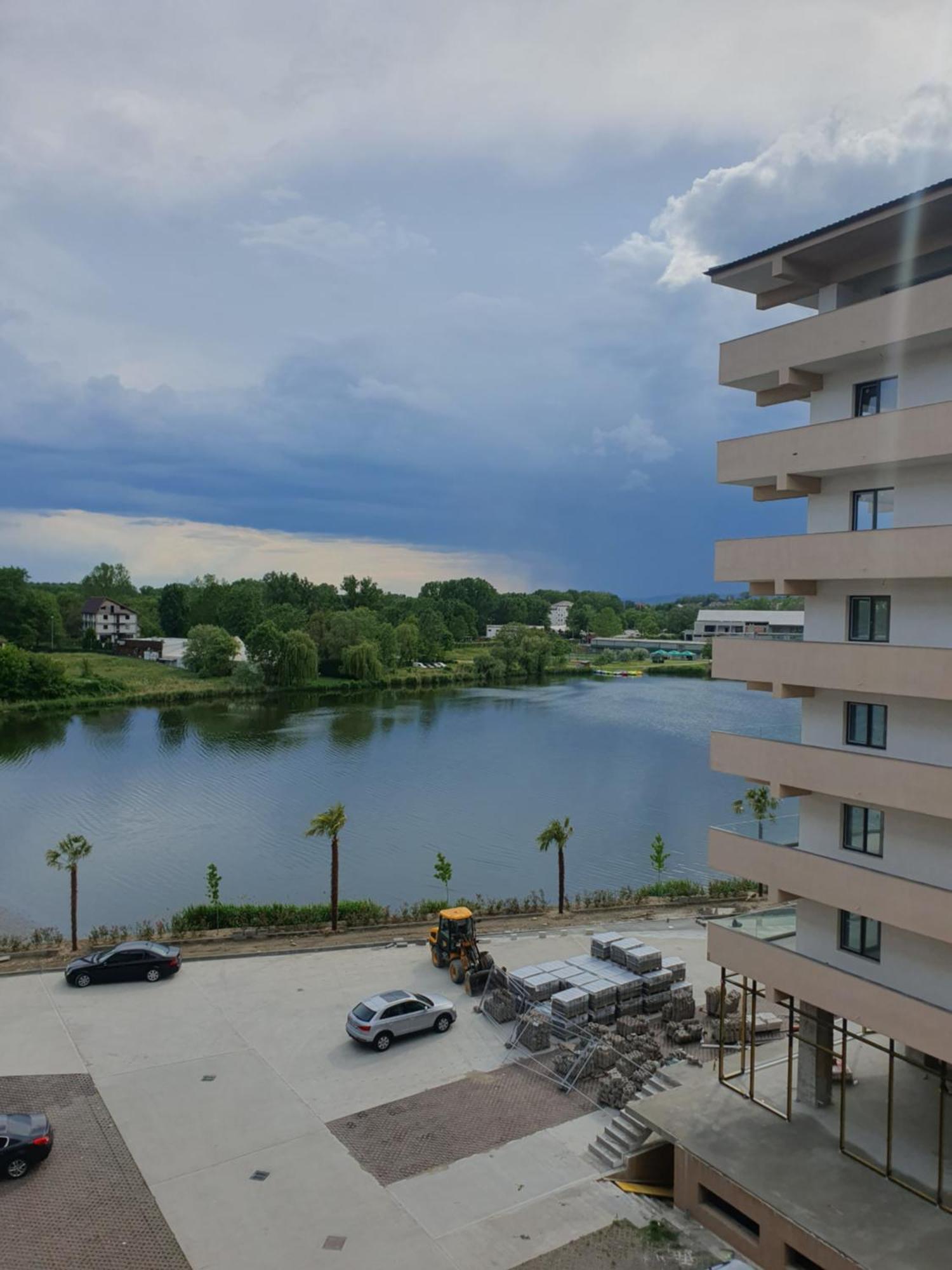 Apartament Castelul Bran Râmnicu Vâlcea Extérieur photo